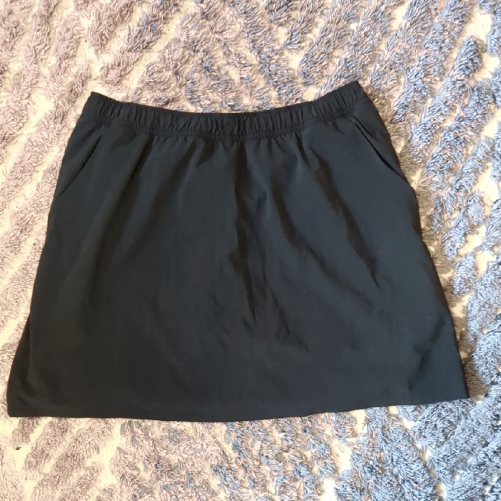 Toad&Co Black Skort